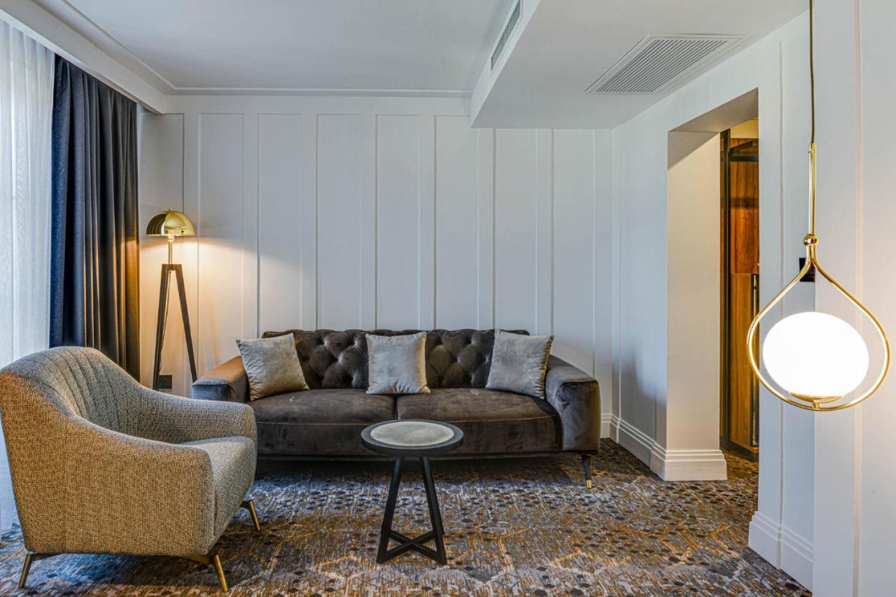 Hotel Boutique Donna Anna Giroc ภายนอก รูปภาพ