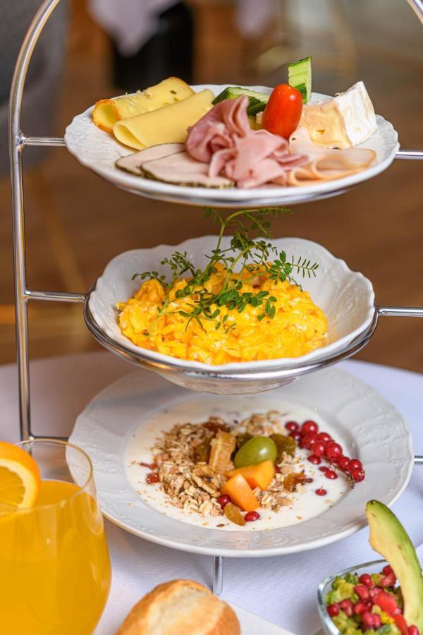 Hotel Boutique Donna Anna Giroc ภายนอก รูปภาพ
